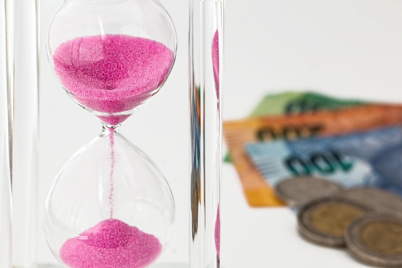 entdecken sie die welt des nachhaltigen investierens. erfahren sie, wie sie ihr kapital in projekte und unternehmen investieren können, die umweltfreundlich sind und soziale verantwortung übernehmen. maximieren sie ihre rendite, während sie einen positiven einfluss auf die welt ausüben.
